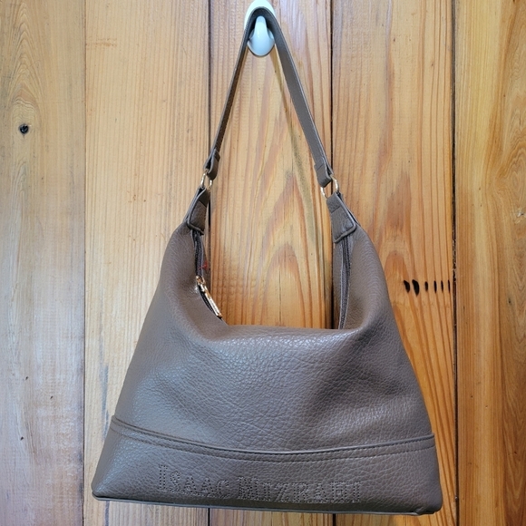 Isaac Mizrahi Handbags - Isaac Mizrahi Brown Leather Shoulder Bag